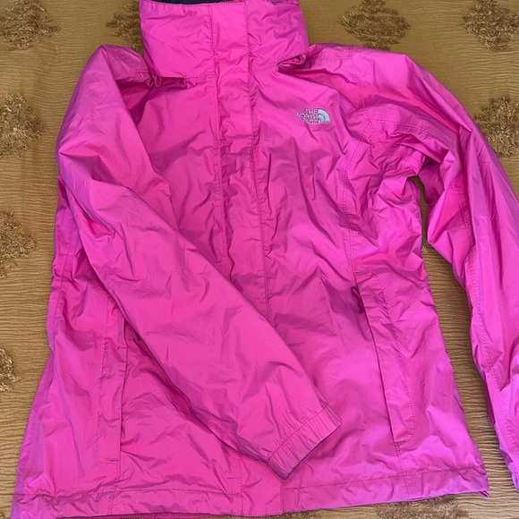 The North Face Jackets & Blazers - The North Face Womens rain jacket size Medium in Pink